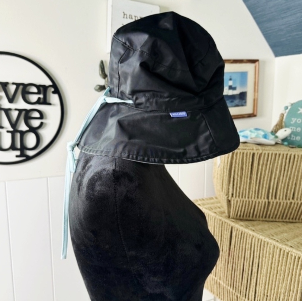 Wallaroo Reversible Bucket Hat - image 3